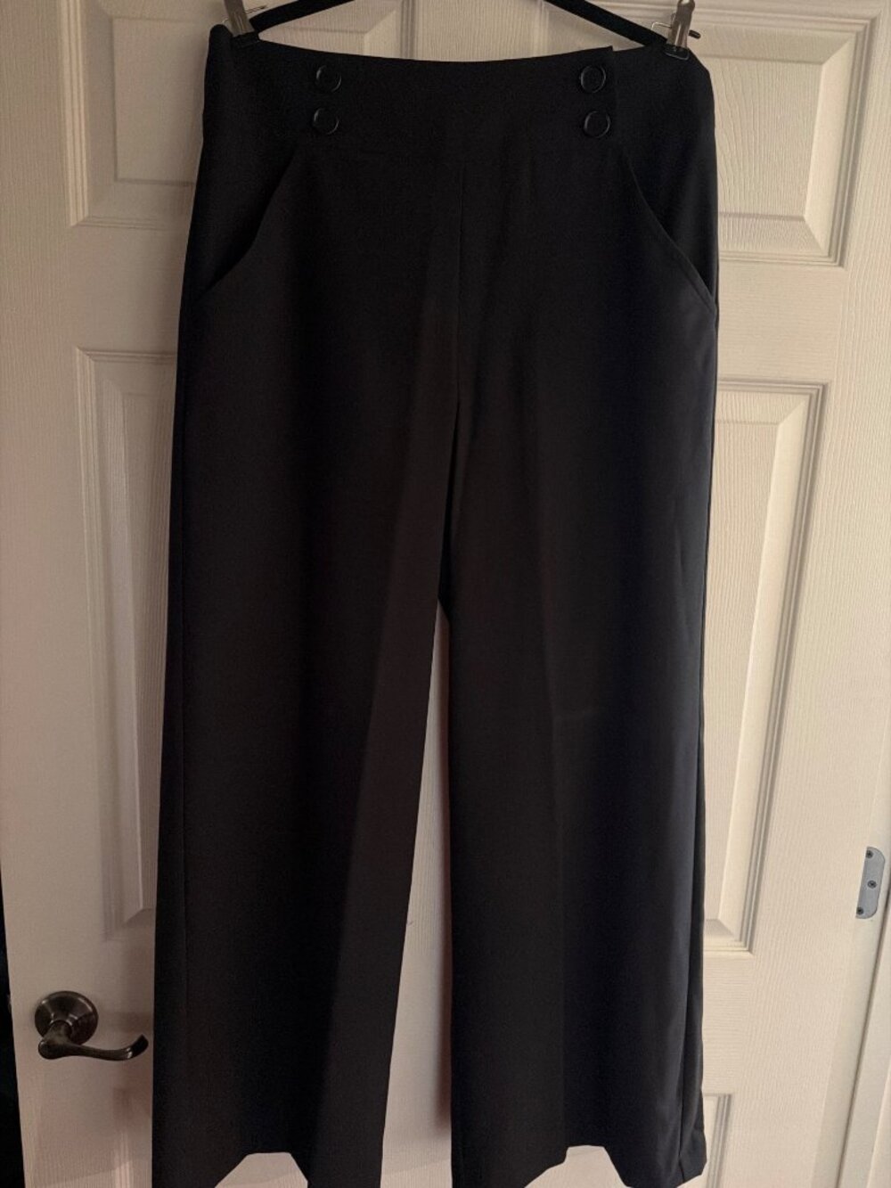 Studio M Womens Black Wide-Leg Pants With Button Detailing - Size M Petite
